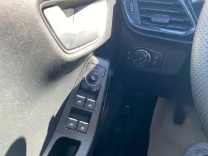 Photo 5 Ford Puma 1.0 Flexifuel 125ch S&S mHEV ST-Line