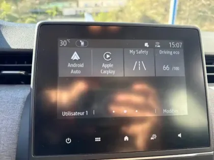 Photo 21 Renault Clio 1.5 Blue dCi 100ch Evolution - 24