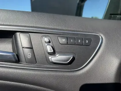 Photo 14 Mercedes Classe B 220 d 4MATIC Fascination Pack AMG Line