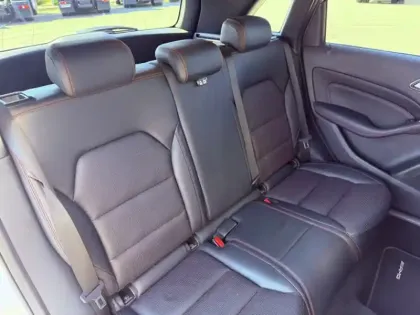 Photo 10 Mercedes Classe B 220 d 4MATIC Fascination Pack AMG Line