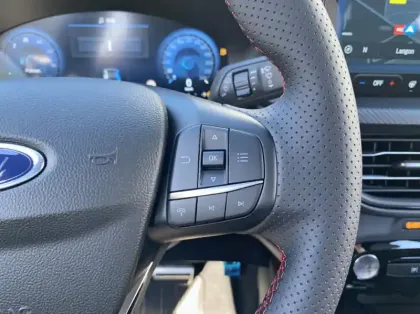 Photo 20 Ford Kuga 2.5 Duratec 180ch Hybrid FlexiFuel ST-Line X Powershift