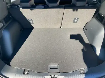 Photo 10 Ford Kuga 2.5 Duratec 180ch Hybrid FlexiFuel ST-Line X Powershift