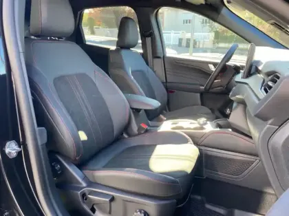 Photo 26 Ford Kuga 2.5 Duratec 180ch Hybrid FlexiFuel ST-Line X Powershift