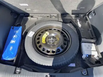 Photo 28 Ford Kuga 2.5 Duratec 180ch Hybrid FlexiFuel ST-Line X Powershift