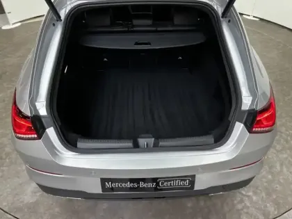 Photo 9 Mercedes CLA Gén. II (X118) Ph2 Progressive Line 5