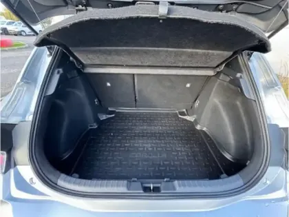 Photo 5 Toyota Corolla Hybride 122h Design NG SHOWRO