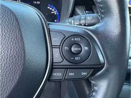 Photo 11 Toyota Corolla Hybride 122h Design NG SHOWRO