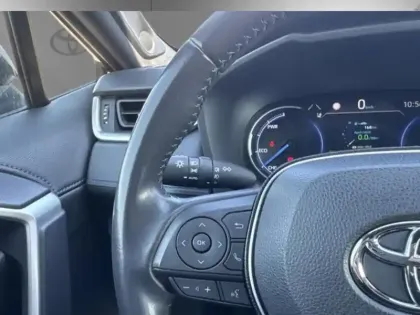 Photo 12 Toyota Rav4 Gén. V Ph1 Collection 5