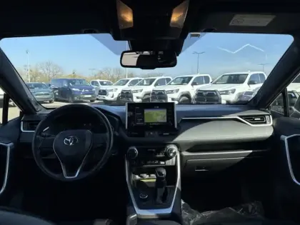 Photo 10 Toyota Rav4 Gén. V Ph1 Collection 5