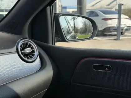 Photo 53 Mercedes Classe B Gén. III (W247) Ph1 Progressive Line Ed 5