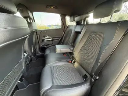 Photo 22 Mercedes Classe B 200 d Progressive Line Edition /247 Class