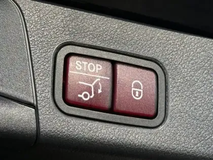 Photo 49 Mercedes Classe B Gén. III (W247) Ph1 Progressive Line Ed 5