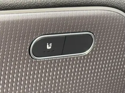 Photo 19 Mercedes Classe B 200 d Progressive Line Edition /247 Class