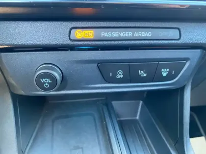 Photo 14 Ford Puma 1.0 EcoBoost Hybrid 125ch Titanium Business S&S