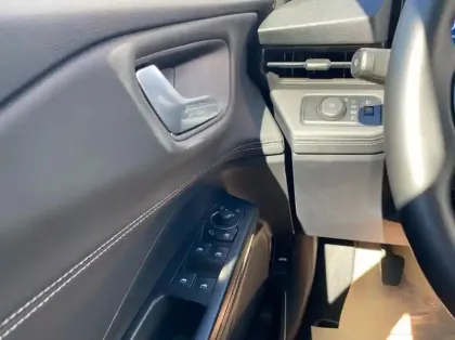 Photo 35 Ford Puma Gén. II Ph2 Titanium Business 5