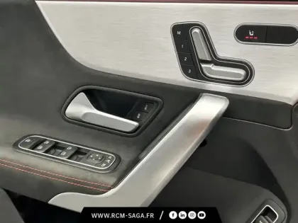 Photo 15 Mercedes CLA Coupé 200 d AMG Line