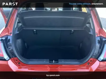 Photo 10 Suzuki Swift 1.2 Hybrid 83ch Privilège Auto