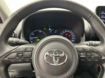 Photo 14 Toyota Yaris Hybride 116h Dynamic