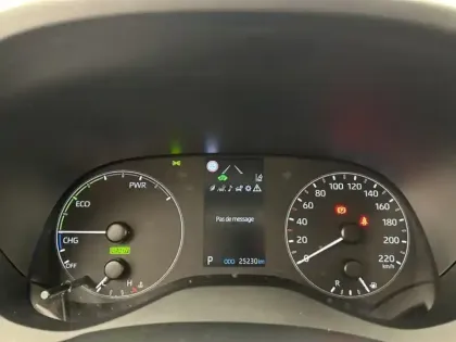 Photo 25 Toyota Yaris Hybride 116h Dynamic