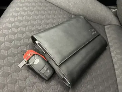 Photo 11 Toyota Yaris Hybride 116h Dynamic