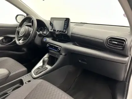 Photo 21 Toyota Yaris Hybride 116h Dynamic