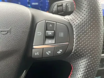 Photo 16 Ford Puma 1.0 Flexifuel 125ch S&S mHEV ST-Line