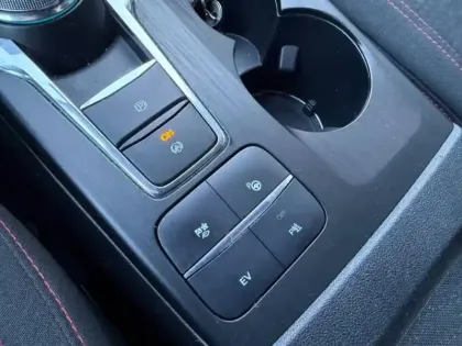 Photo 23 Ford Kuga 2.5 Duratec 225ch PHEV ST-Line BVA