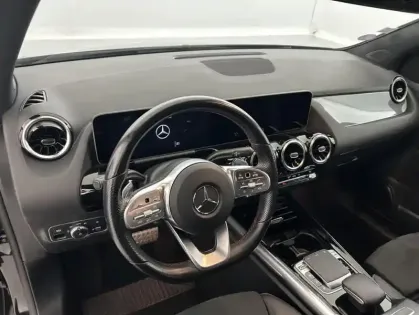 Photo 33 Mercedes Classe B 180 136ch AMG Line Edition 7G-DCT