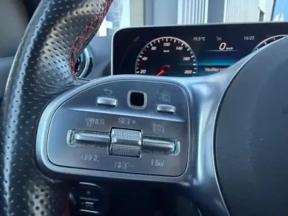 Photo 12 Mercedes Classe B 180 136ch AMG Line Edition 7G-DCT