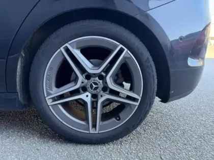 Photo 20 Mercedes Classe B 180 136ch AMG Line Edition 7G-DCT