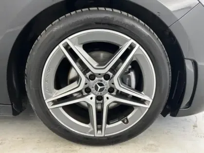 Photo 44 Mercedes Classe B 180 136ch AMG Line Edition 7G-DCT