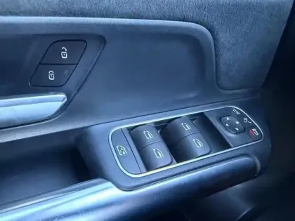 Photo 9 Mercedes Classe B 180 136ch AMG Line Edition 7G-DCT