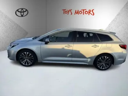 Photo 24 Toyota Corolla Hybride 196h Design Confort