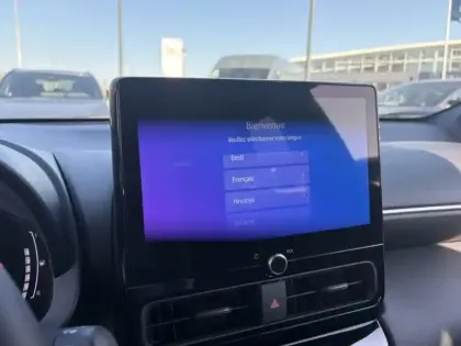 Photo 18 Toyota Yaris Hybride 1.5 HYBRID 116H DESIGN AUTO 2WD