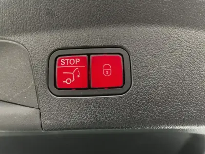 Photo 14 Mercedes Classe E 350 de 4MATIC AMG Line