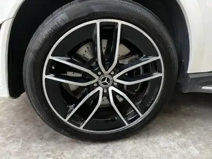 Photo 8 Mercedes Classe E 350 de 4MATIC AMG Line