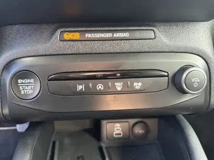 Photo 21 Ford Focus Gén. IV Ph2 Titanium X Business 5