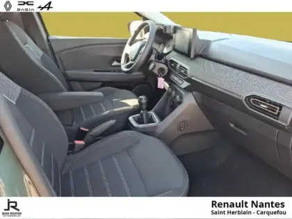 Photo 13 Dacia Sandero  1.0 TCe 90ch Stepway Expression