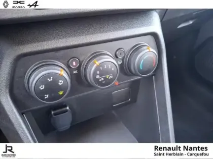 Photo 11 Dacia Sandero  1.0 TCe 90ch Stepway Expression