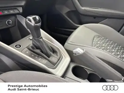 Photo 11 Audi A1  Sportback 25 TFSI 95ch Design S tronic 7