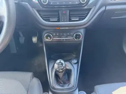 Photo 14 Ford Fiesta Gén. V Ph2 ST-Line 5