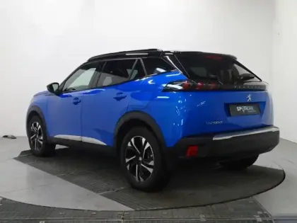 Photo 6 Peugeot 2008  e- 136ch GT