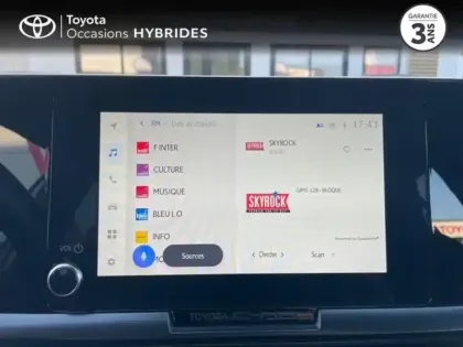 Photo 14 Toyota C-HR  1.8 Hybride 140ch Dynamic MY25