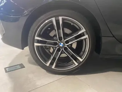 Photo 9 BMW Serie 1 Gén. III (F40) Ph2 M Sport 5