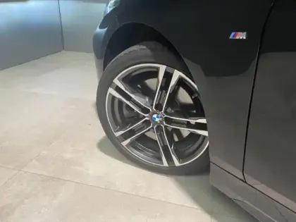 Photo 7 BMW Serie 1 Gén. III (F40) Ph2 M Sport 5