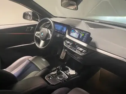 Photo 14 BMW Serie 1 Gén. III (F40) Ph2 M Sport 5