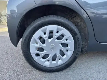 Photo 7 Toyota Aygo  1.0 VVT-i 72ch x-play 5p