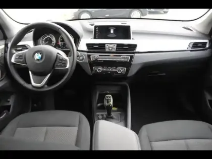 Photo 13 BMW X1  sDrive18iA 140ch Business Design DKG7
