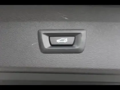 Photo 21 BMW X1  sDrive18iA 140ch Business Design DKG7