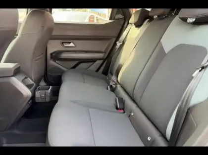 Photo 10 Dacia Duster  1.6 hybrid 140ch Extreme